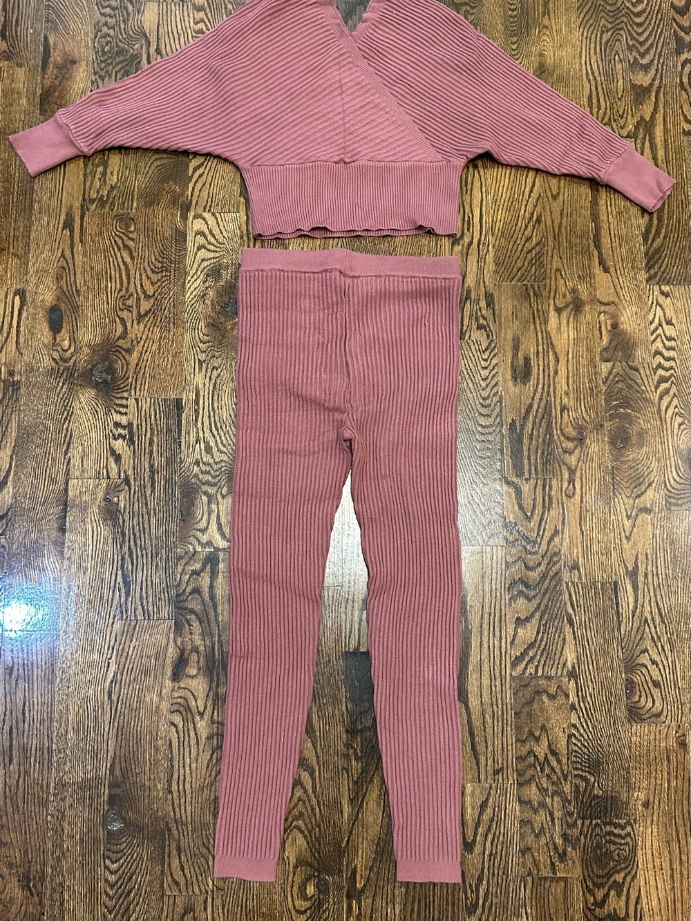 Akira: Ribbed Two-Piece Women’s Legging Set - Rose